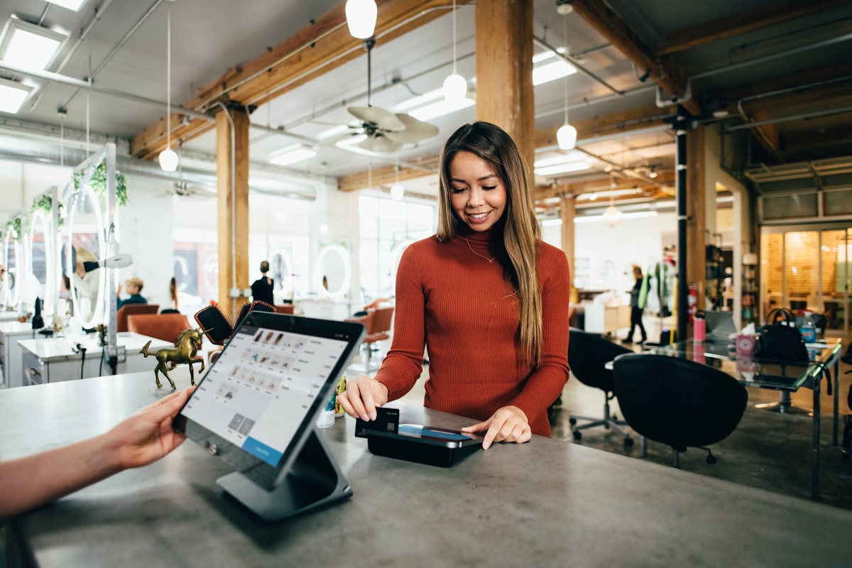 Digital Checkout and Non-Custodial Stablecoin Ledger Illustration