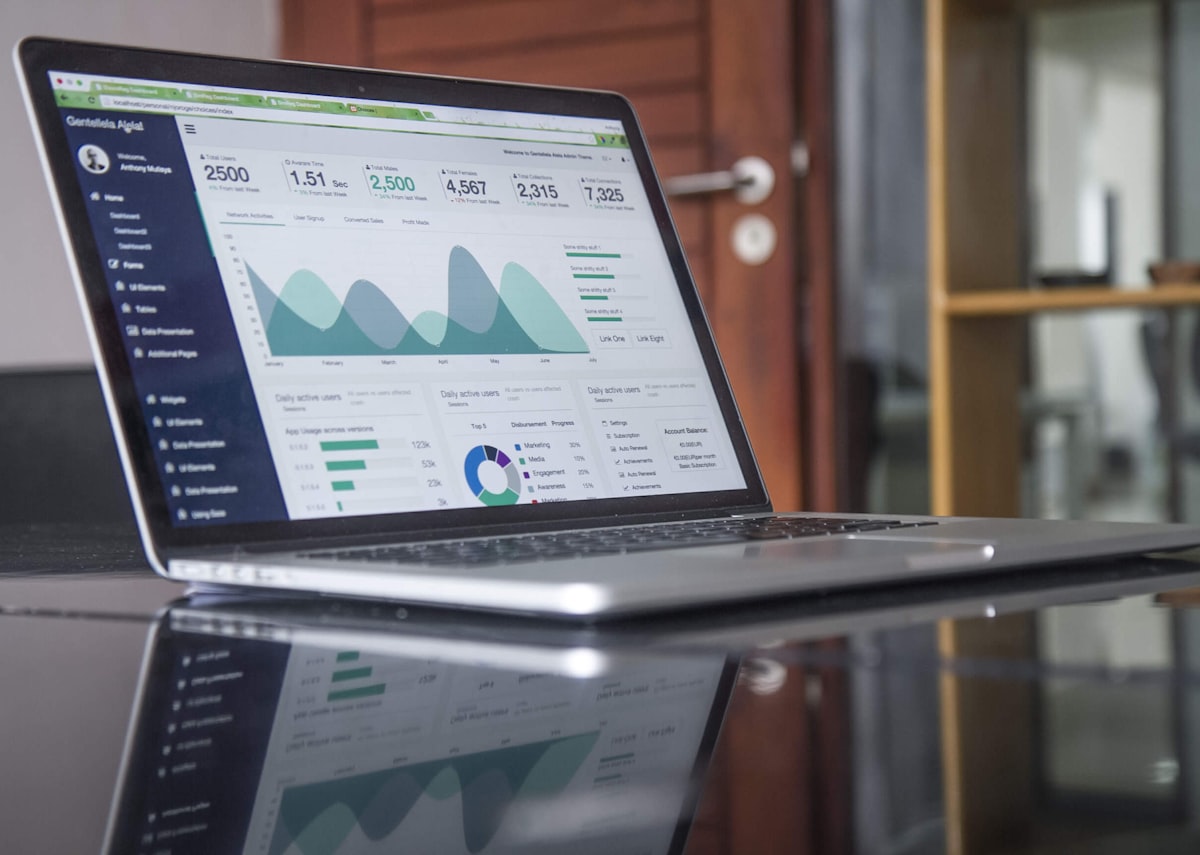 Webflow Store Crypto Integration Dashboard