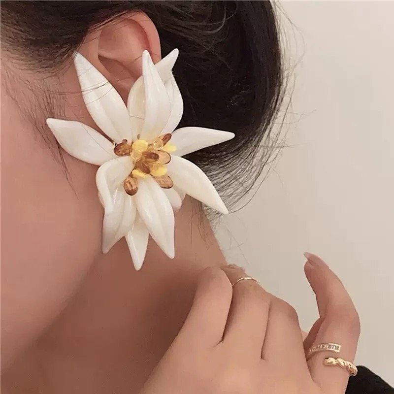 Earring