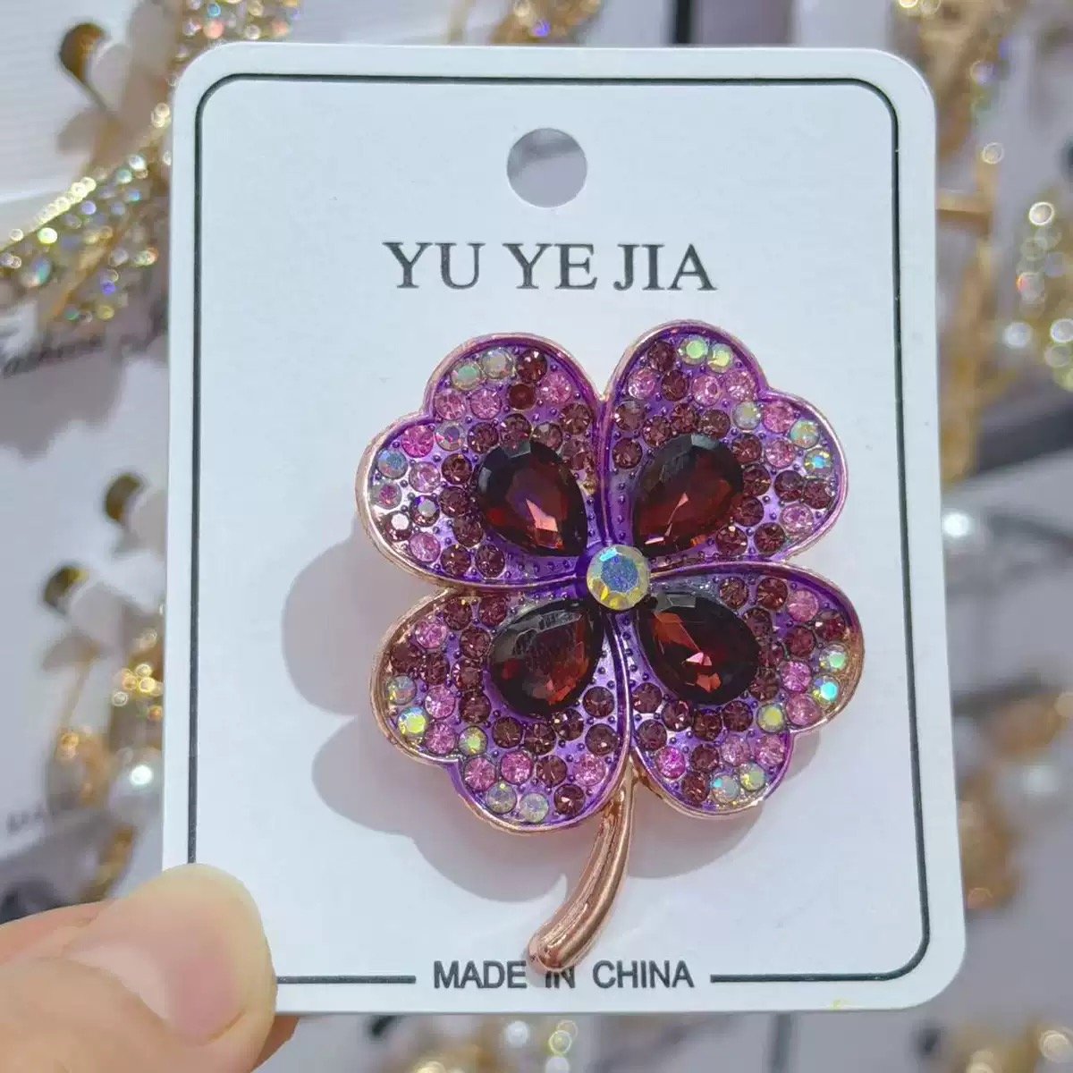 Gradient flowers brooch - Purple