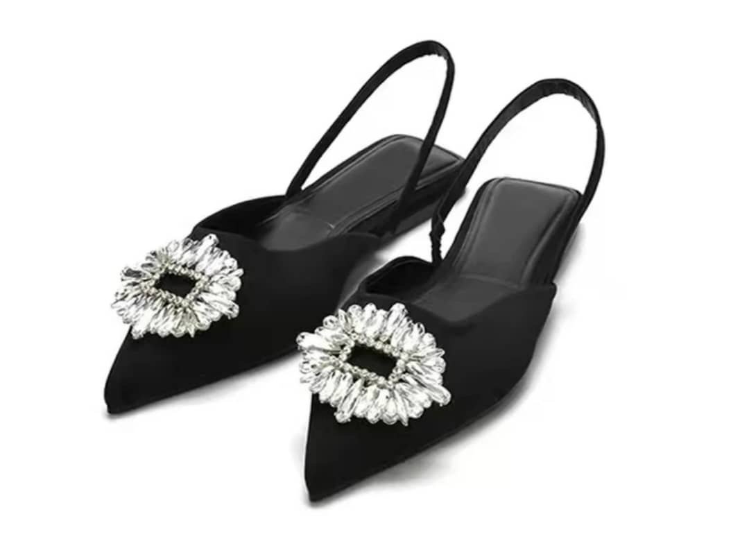 Fashionable Kitten-Heel